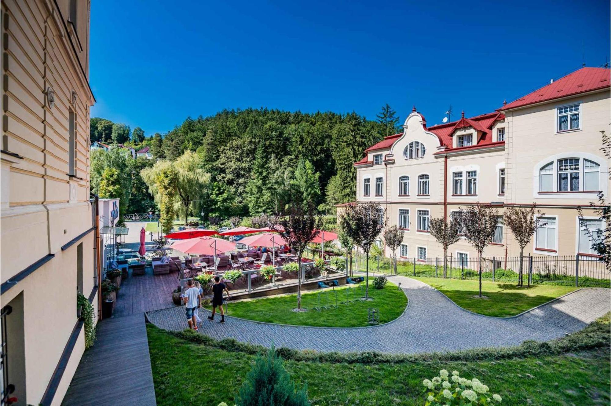 Hotel Vila Slavia Zlín Zewnętrze zdjęcie